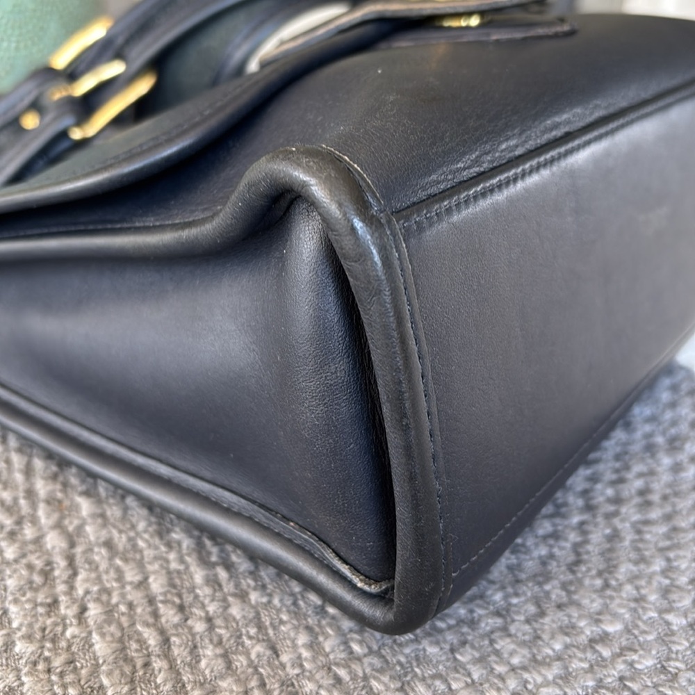 Vintage Coach Shelbourne #9038 in Navy - Picture 12 of 15